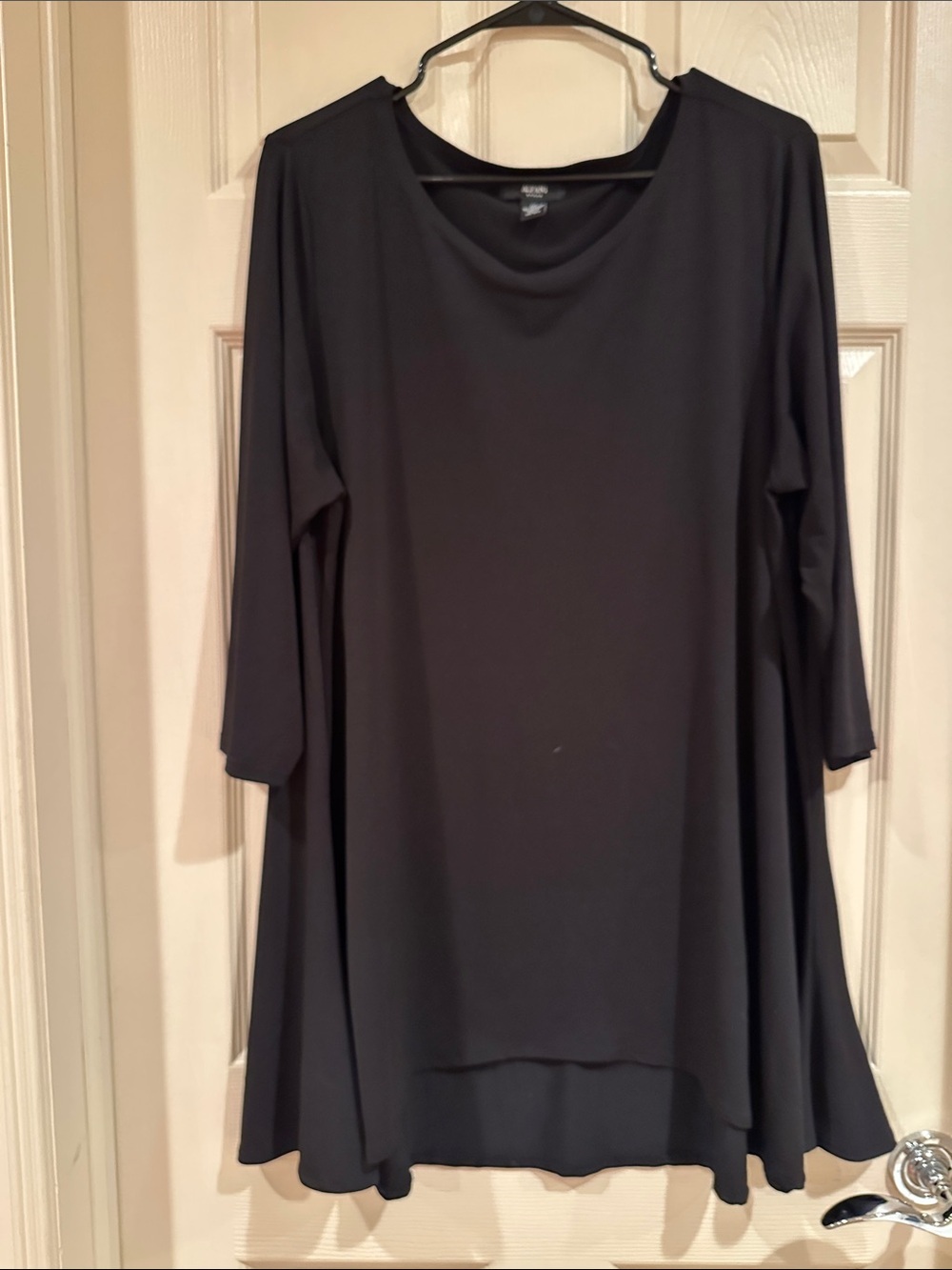 Alfani Black Flowing Long-Sleeve Tunic